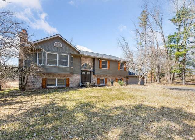 Property at 3330 Jewell Rd, Howell, MI 48843, 5 beds, 3 baths