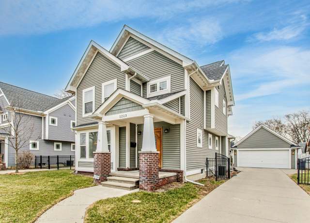 Property at 1213 Mohawk Ave, Royal Oak, MI 48067, 4 beds, 2.5 baths