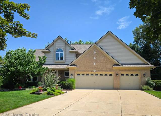 Property at 2836 Otter Ct, Wixom, MI 48393, 4 beds, 2.5 baths