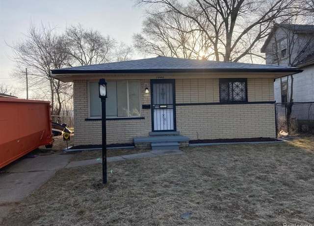 Property at 20442 Greenlawn St, Detroit, MI 48221, 3 beds, 1 bath