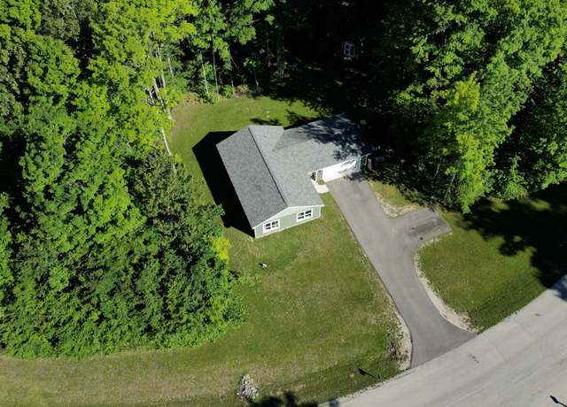 Property at 2180 Remington Dr, Mayfield Township, MI 49649, 3 beds, 2 baths