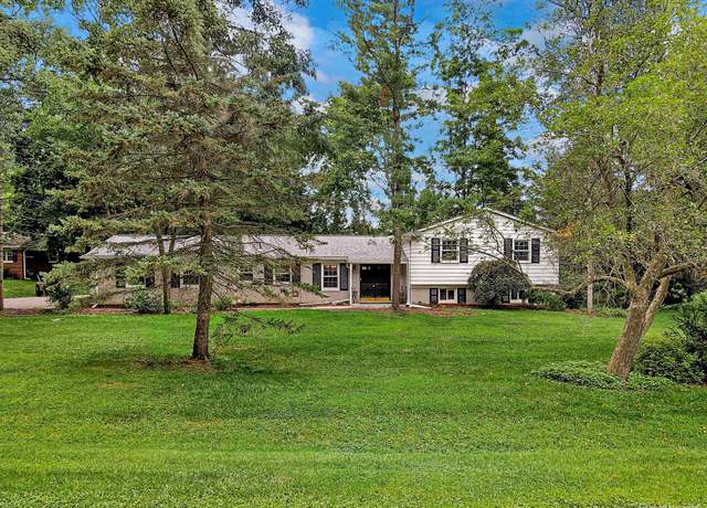Property at 5753 Thorny Ash Rd, Oakland Charter Township, MI 48306, 3 beds, 2.5 baths