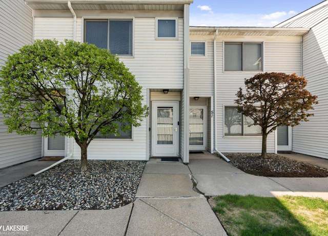 Property at 49 Rosebud Ln, Mt Clemens, MI 48043, 2 beds, 2 baths