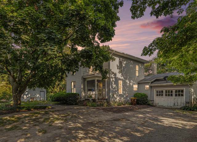 Property at 341 E Main St, Ionia, MI 48846, 4 beds, 2 baths