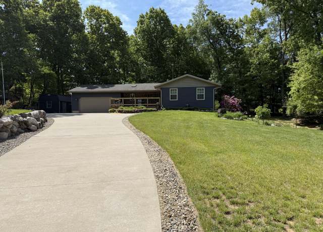 Property at 5916 E C Ave, Richland, MI 49083, 3 beds, 3 baths