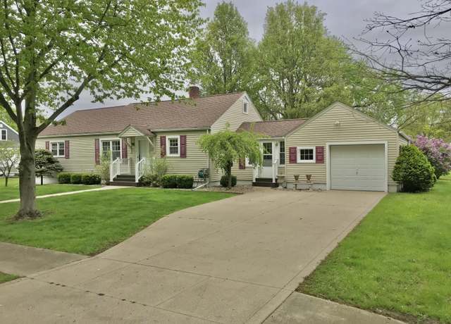 Property at 399 E Vermont Ave, White Pigeon, MI 49099, 3 beds, 1 bath