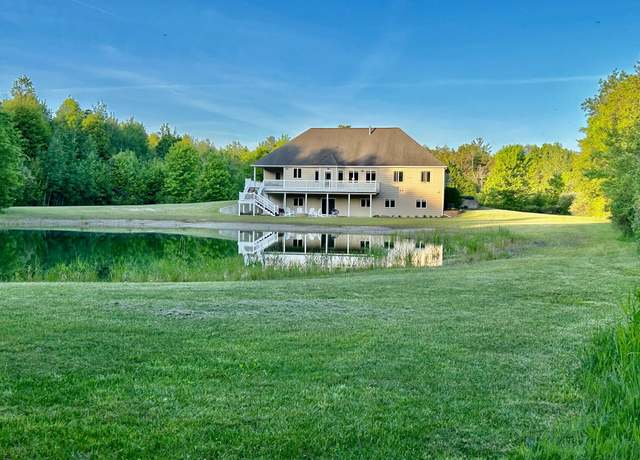 Property at 1084 38th St, Allegan, MI 49010, 5 beds, 3.5 baths