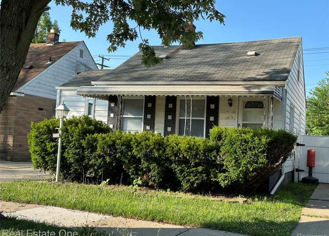 Property at 667 Garfield Ave, Lincoln Park, MI 48146, 2 beds, 1 bath