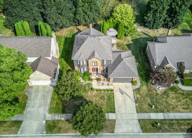 Property at 20495 Windham Drive Dr, Macomb, MI 48044, 4 beds, 3 baths