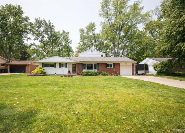 Property at 17733 Deering St, Livonia, MI 48152, 4 beds, 2 baths