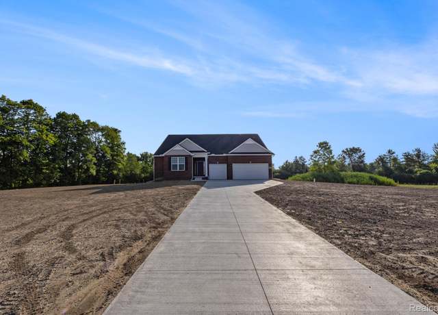 Property at 71721 Hidden River Drive Dr, Armada, MI 48005, 3 beds, 2.5 baths
