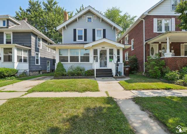 Property at 622 W 7th St, Monroe, MI 48161, 3 beds, 1 bath