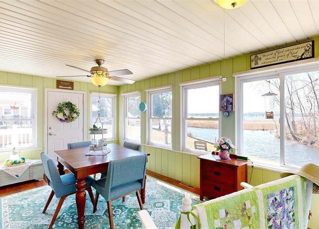 Property at 17429 Summit Ct, Barryton, MI 49305, 2 beds, 1.5 baths