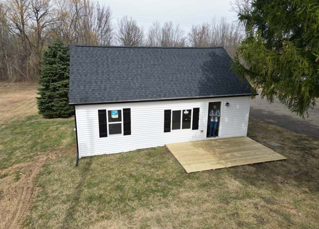 Property at 1347 Byrnes Dr, Clio, MI 48420, 3 beds, 1 bath