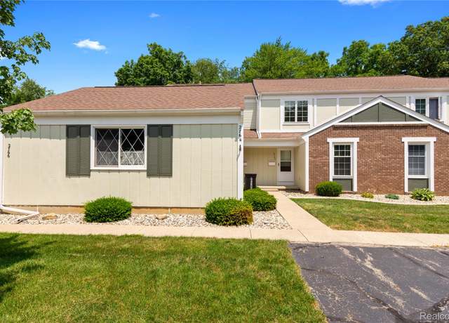 Property at 2764 Walden Woods Blvd, Jackson, MI 49201, 2 beds, 2.5 baths