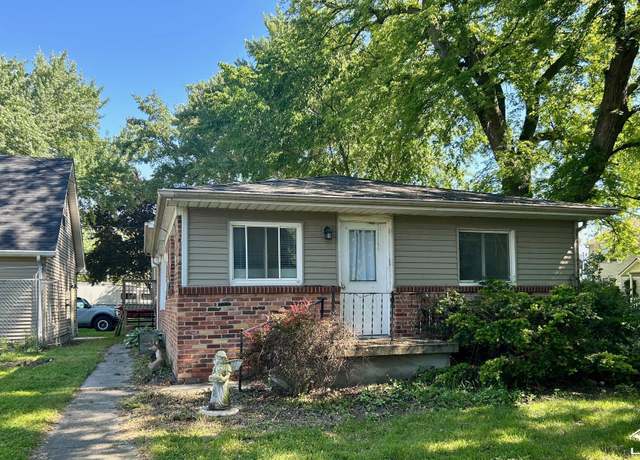 Property at 4334 N 4th St, Luna Pier, MI 48157, 3 beds, 2 baths