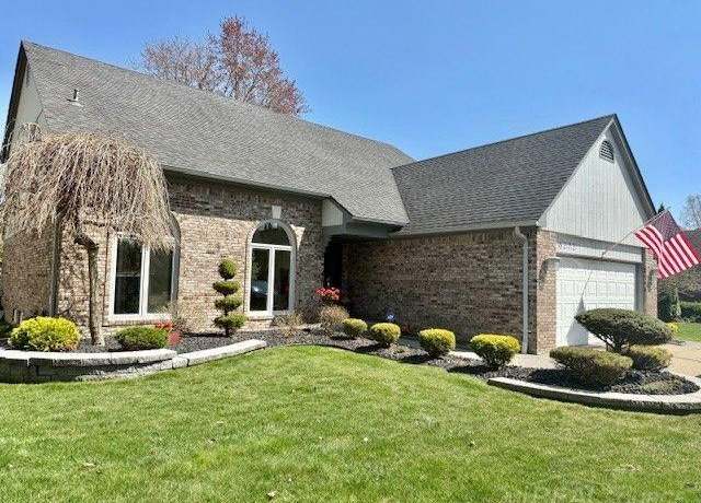 Property at 6272 Brittany Tree Dr, Troy, MI 48085, 4 beds, 2.5 baths