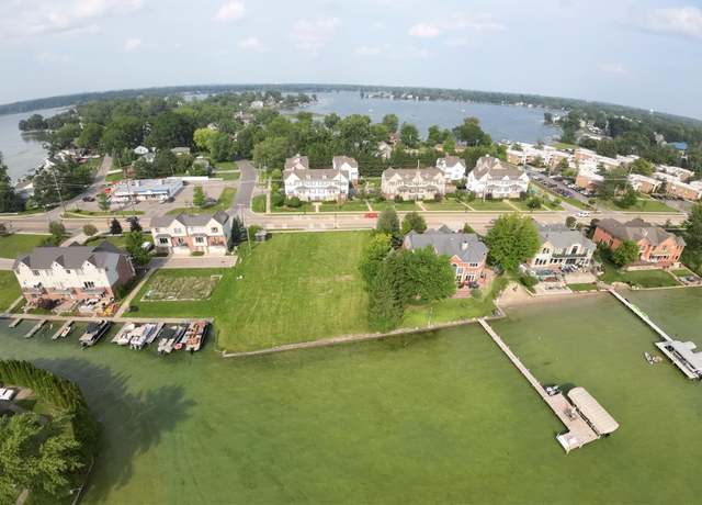Property at 1540 Cass Lake Rd, Keego Harbor, MI 48320