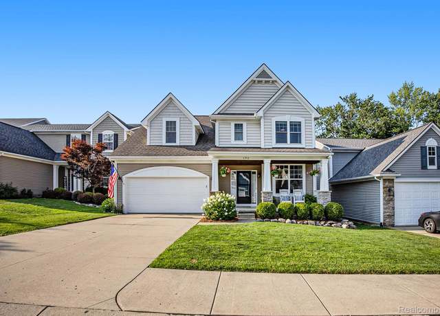Property at 192 Turnberry Ct, Milford, MI 48381, 4 beds, 4.5 baths