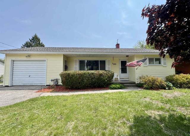 Property at 12805 S Regal St, Traverse City, MI 49684, 2 beds, 1 bath