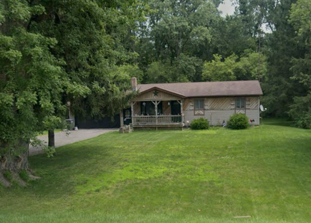 Property at 3732 Fish Lake Rd, Lapeer, MI 48446, 3 beds, 1 bath