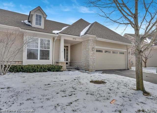 Property at 373 Stony Lake Dr, Oxford, MI 48371, 3 beds, 3 baths