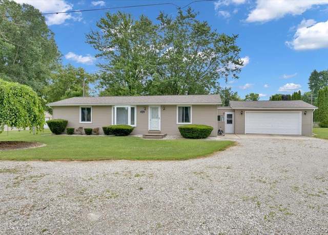 Property at 6516 Weyer Rd, Imlay City, MI 48444, 3 beds, 1.5 baths