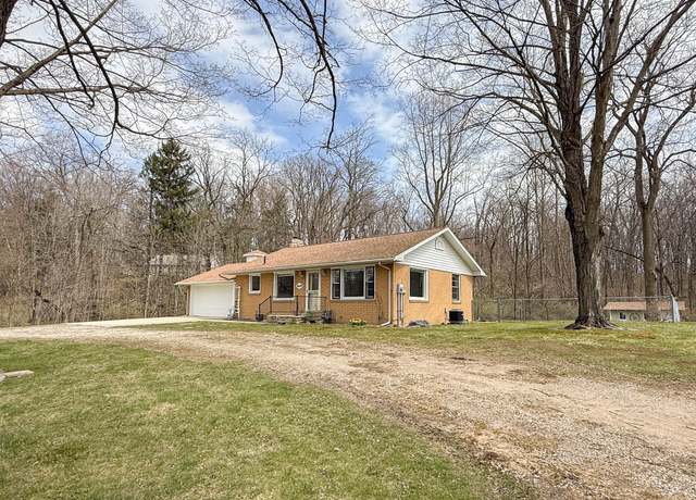 Property at 26649 Marcellus Hwy, Dowagiac, MI 49047, 2 beds, 1 bath