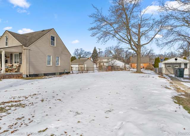 Property at 24100 Chicago St, Dearborn, MI 48124, 1 bath