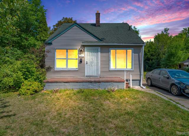 Property at 7396 Stahelin Ave, Detroit, MI 48228, 3 beds, 1 bath