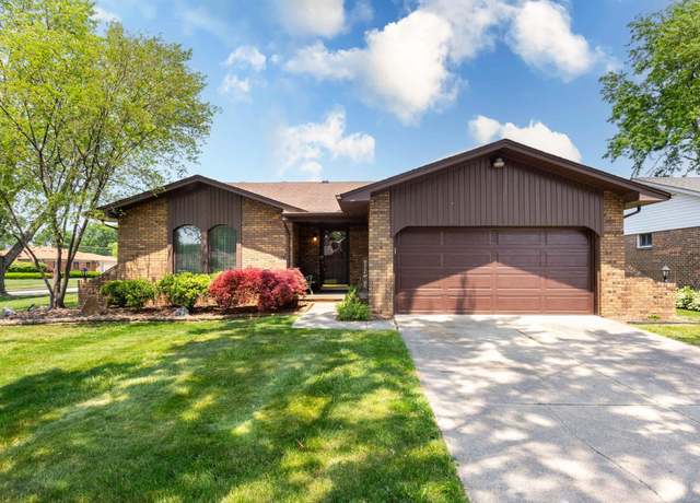 Property at 15883 Amore St, Clinton Township, MI 48038, 3 beds, 2.5 baths