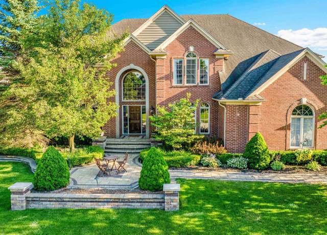 Property at 1506 Galena Dr, Rochester Hills, MI 48306, 4 beds, 4.5 baths