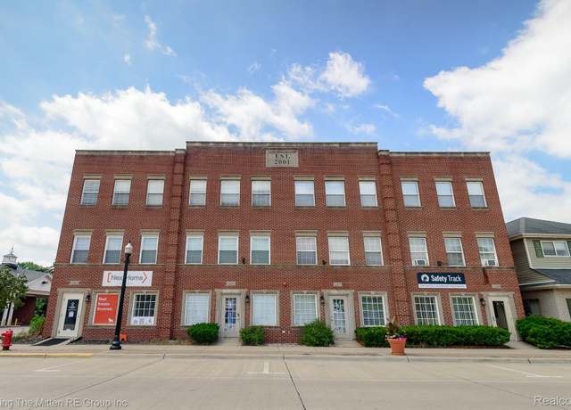Property at 231 Main St, Belleville, MI 48111, 2 beds, 1 bath