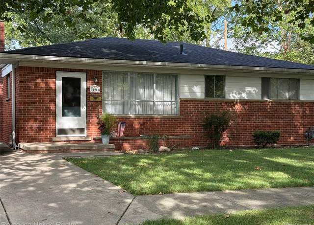 Property at 14041 Minock Dr, Redford Charter Township, MI 48239, 3 beds, 1.5 baths