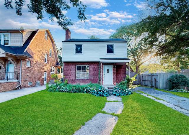 Property at 3829 Harvard Rd, Detroit, MI 48224, 3 beds, 1.5 baths