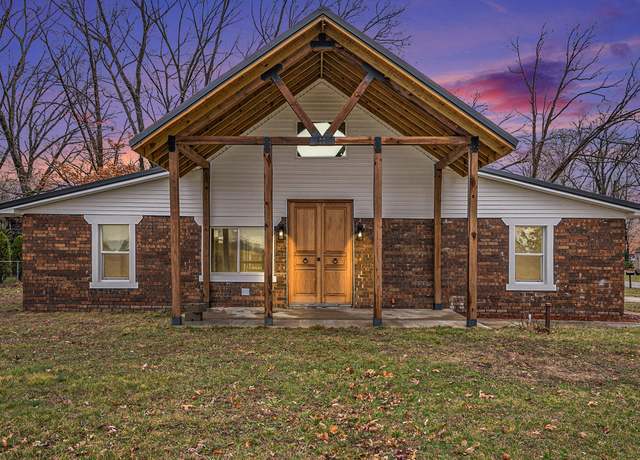 Property at 71599 State Line Rd, Edwardsburg, MI 49112, 3 beds, 2 baths