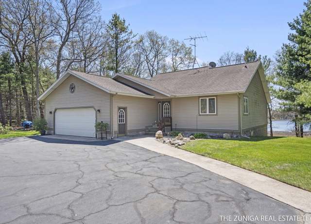 Property at 1087 Shore Walk Ln, Whitehall, MI 49461, 3 beds, 2 baths