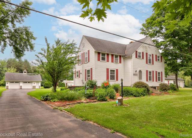 Property at 6814 Curtis Rd, Bridgeport Charter Township, MI 48722, 4 beds, 1.5 baths