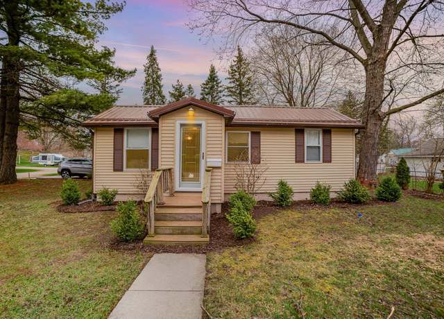 Property at 510 E Tyrell St, St Louis, MI 48880, 2 beds, 1 bath