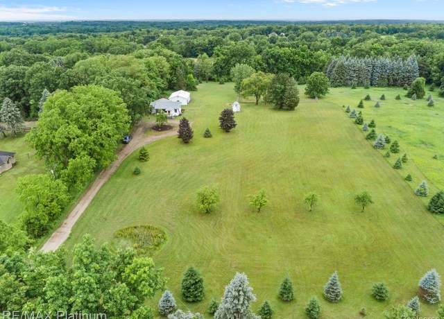 Property at 4125 N Tipsico Lake (10 Acres) Rd N, Howell, MI 48353, 3 beds, 2 baths