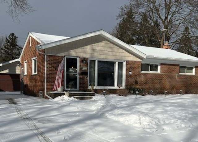 Property at 1219 Maple Dr, Rochester, MI 48307, 3 beds, 2 baths