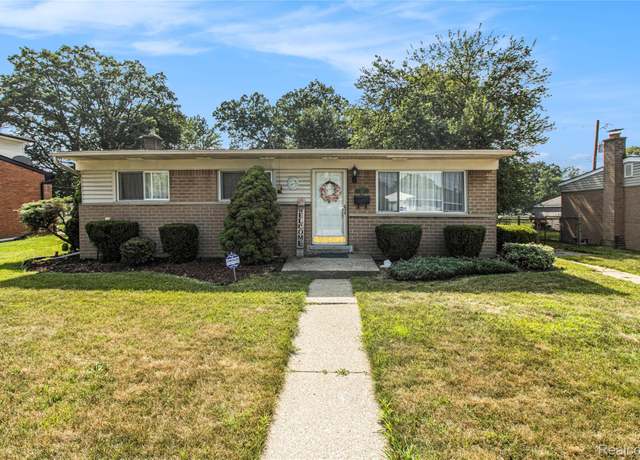 Property at 123 N Hawthorne St, Westland, MI 48185, 3 beds, 1 bath