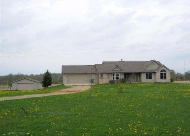 Property at 11068 Link Hwy, Bellevue, MI 49021, 3 beds, 2.5 baths