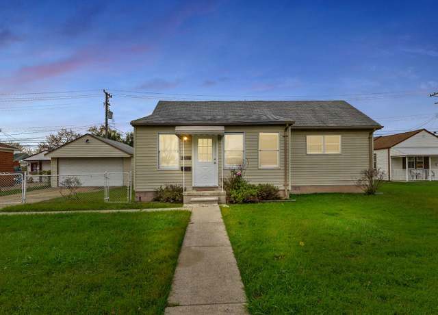 Property at 3636 17th St, Wyandotte, MI 48192, 3 beds, 1 bath