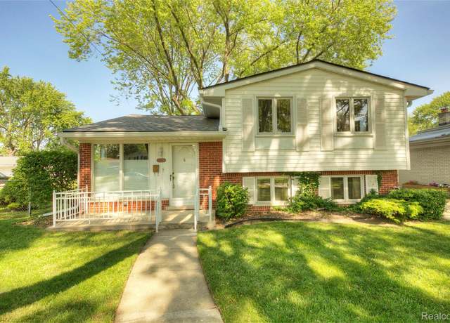 Property at 5489 Academy St, Dearborn Heights, MI 48125, 3 beds, 1.5 baths
