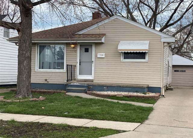Property at 24924 Wilmot Ave, Eastpointe, MI 48021, 3 beds, 1 bath