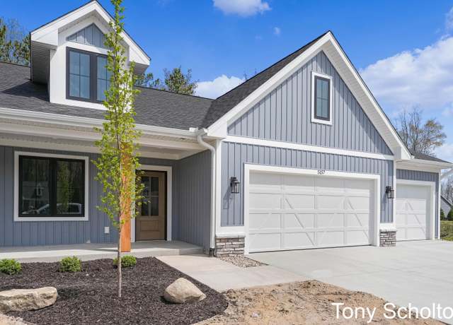 Property at 5157 Blendon Wds Ct #15, Hudsonville, MI 49426, 4 beds, 3 baths