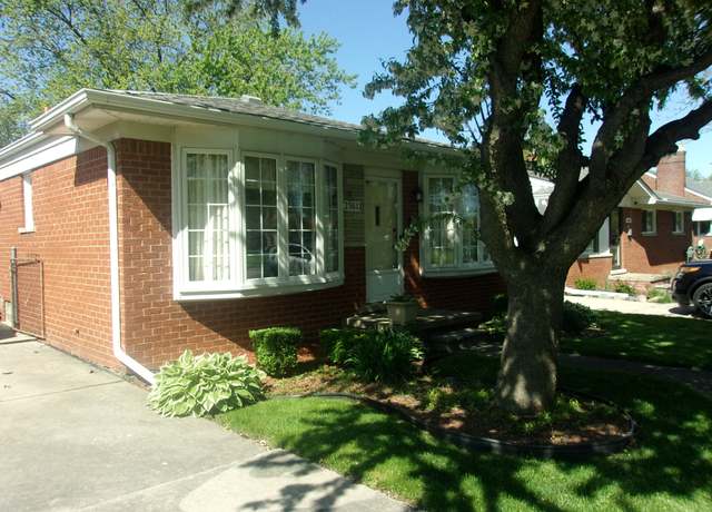 Property at 21613 Hoffman St, St Clair Shores, MI 48082, 3 beds, 1 bath