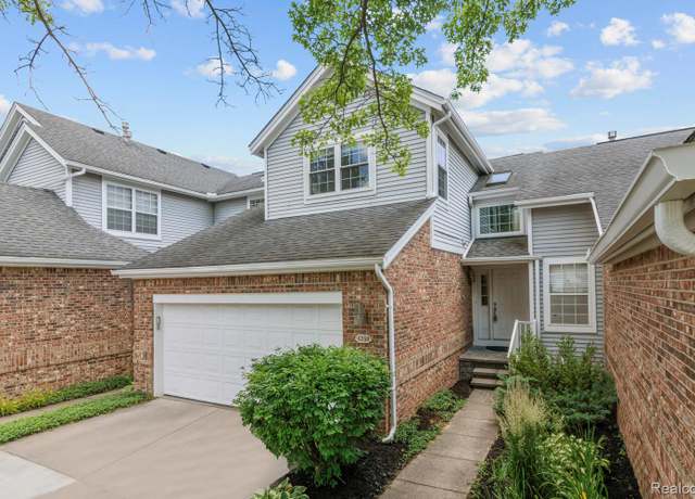 Property at 4350 Pine Ridge Ct Unit 55, Ann Arbor, MI 48105, 3 beds, 2.5 baths