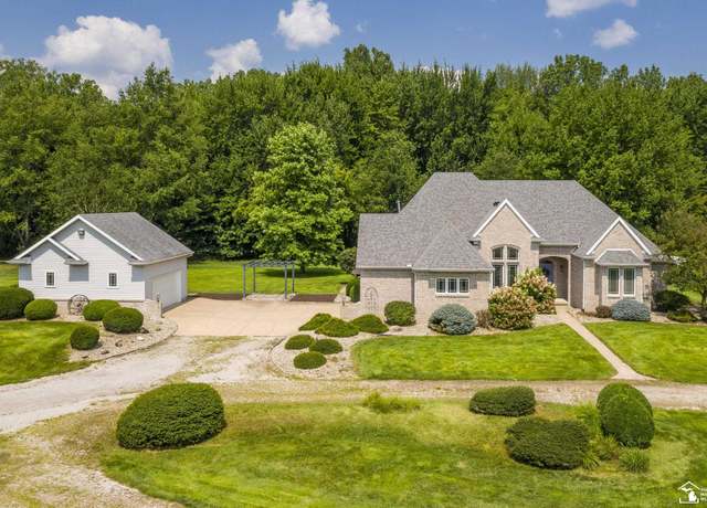 Property at 3600 W Erie Rd, Temperance, MI 48182, 4 beds, 3 baths